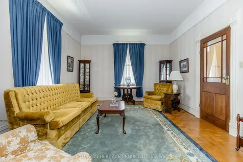 4 Thomas Street Adjala-tosorontio ON L0M 1K0