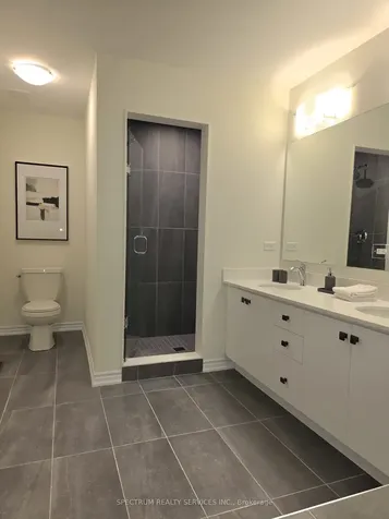 19 Inverness Way Bradford West Gwillimbury ON L3Z 0W4