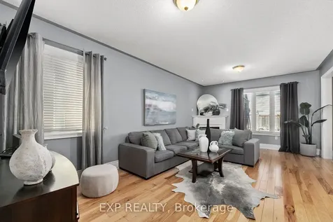 14 Weir Street Bradford West Gwillimbury ON L3Z 0K6