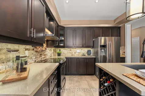 14 Weir Street Bradford West Gwillimbury ON L3Z 0K6