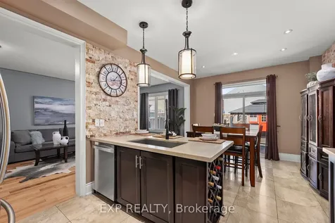 14 Weir Street Bradford West Gwillimbury ON L3Z 0K6