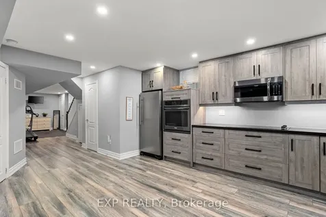 14 Weir Street Bradford West Gwillimbury ON L3Z 0K6