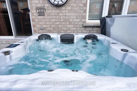 14 Weir Street Bradford West Gwillimbury ON L3Z 0K6