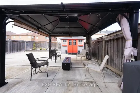 14 Weir Street Bradford West Gwillimbury ON L3Z 0K6