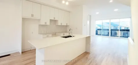 20 Chestnut Court Aurora ON L4G 4A4