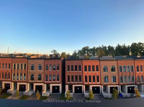 20 Chestnut Court Aurora ON L4G 4A4