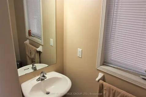 185 River Ridge Boulevard Aurora ON L4G 7T7