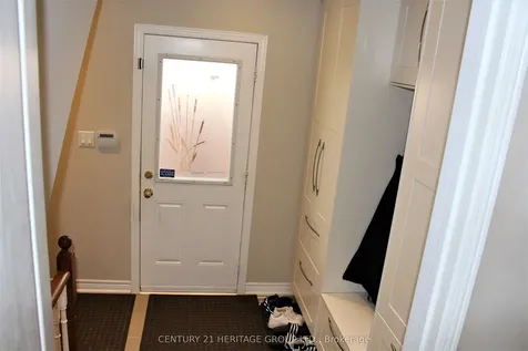 185 River Ridge Boulevard Aurora ON L4G 7T7