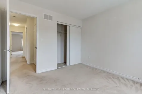 20 Clifford Dalton Drive Aurora ON L4G 0T6