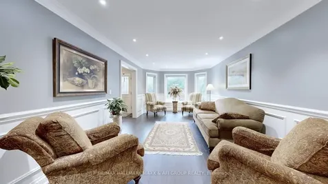 62 Corner Ridge Road Aurora ON L4G 6L3