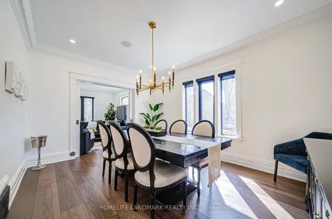 40 Harrison Avenue Aurora ON L4G 1E1