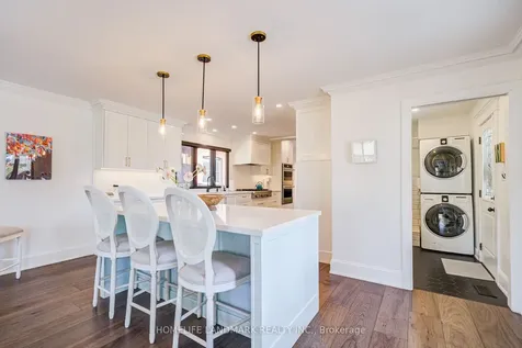 40 Harrison Avenue Aurora ON L4G 1E1