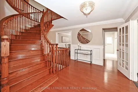 80 Cranberry Lane Aurora ON L4G 5Z1