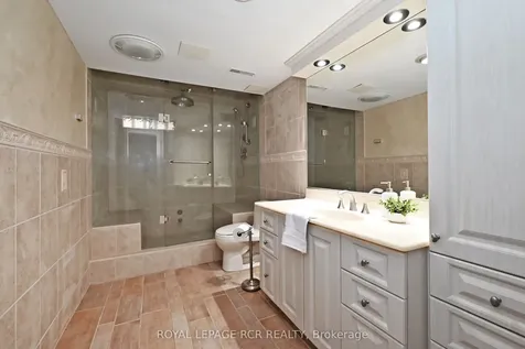 80 Cranberry Lane Aurora ON L4G 5Z1