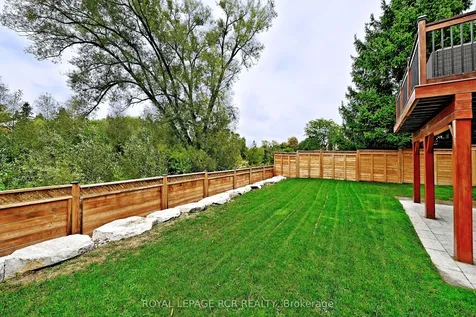 80 Cranberry Lane Aurora ON L4G 5Z1