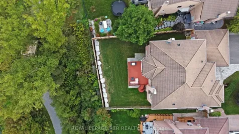 80 Cranberry Lane Aurora ON L4G 5Z1