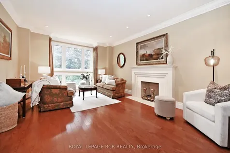 80 Cranberry Lane Aurora ON L4G 5Z1