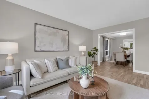 57 Closs Square Aurora ON L4G 5H6