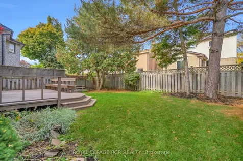 57 Closs Square Aurora ON L4G 5H6