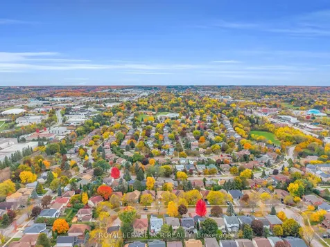 57 Closs Square Aurora ON L4G 5H6