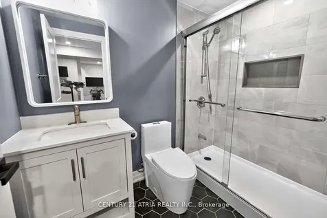 43 Novan Crescent Aurora ON L4G 0X6