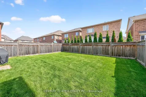 43 Novan Crescent Aurora ON L4G 0X6