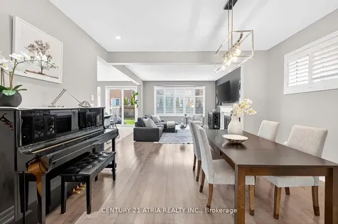 43 Novan Crescent Aurora ON L4G 0X6