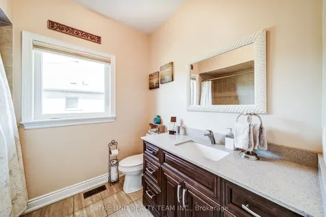 26 Keenan Drive Adjala-tosorontio ON L0G 1L0