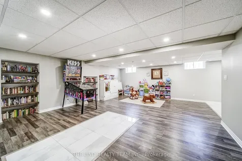 26 Keenan Drive Adjala-tosorontio ON L0G 1L0