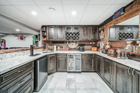 26 Keenan Drive Adjala-tosorontio ON L0G 1L0