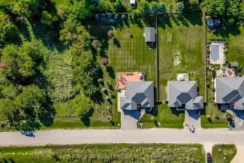 26 Keenan Drive Adjala-tosorontio ON L0G 1L0