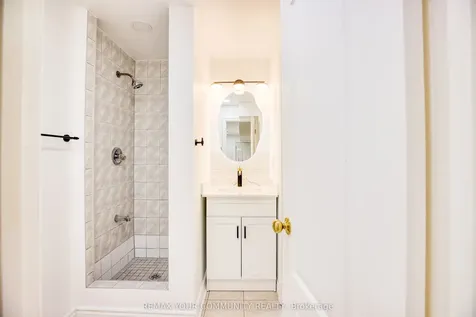 57 Abilene Court Richmond Hill ON L4C 0S6
