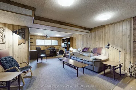 122 Valleyview Crescent W Bradford West Gwillimbury ON L3Z 1S7