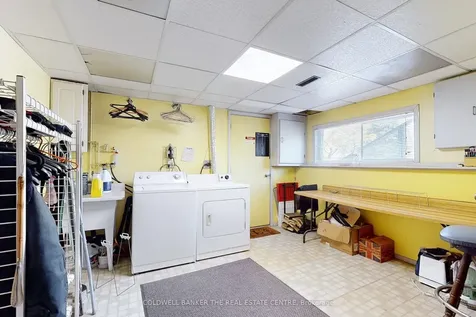 122 Valleyview Crescent W Bradford West Gwillimbury ON L3Z 1S7