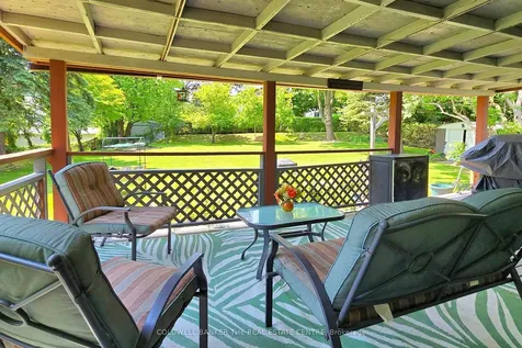 122 Valleyview Crescent W Bradford West Gwillimbury ON L3Z 1S7