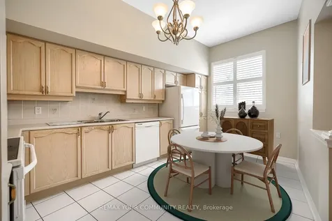 2502 Rutherford Road Vaughan ON L4K 5N6