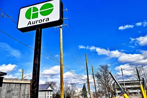 160 Wellington Street E Aurora ON L4G 1J3