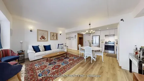 166 Olive Street East Gwillimbury ON L9N 1M9