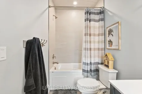 23 Dunkelman Drive Georgina ON L4P 3C8