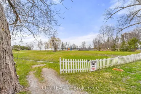 23 Dunkelman Drive Georgina ON L4P 3C8
