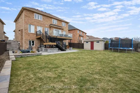 23 Webb Trail New Tecumseth ON L0G 1W0