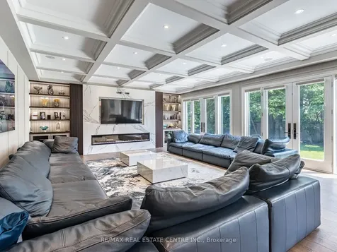 1 Huckleberry Lane Markham ON L3T 1C6