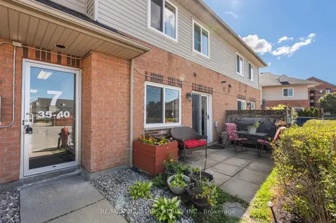 1 Testa Road Uxbridge ON L9P 1Y9
