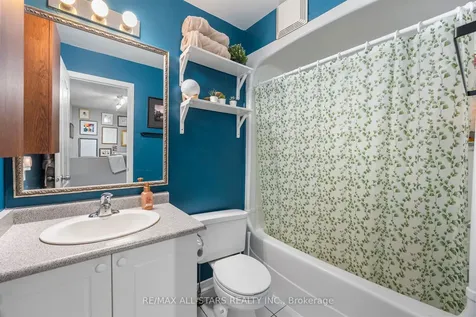 1 Testa Road Uxbridge ON L9P 1Y9