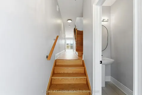 57 Drover Circle Whitchurch-stouffville ON L4A 7G4