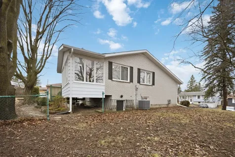 72 Beaver Ridge Drive Brock ON L0E 1E0