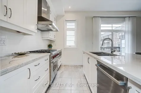 4199 Major Mackenzie Drive E Markham ON L6C 3L5