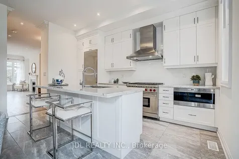 4199 Major Mackenzie Drive E Markham ON L6C 3L5