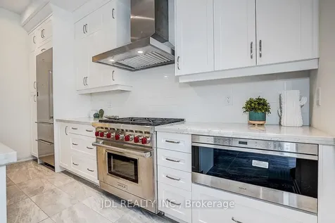 4199 Major Mackenzie Drive E Markham ON L6C 3L5