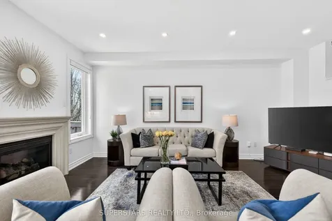 68 Albright Crescent Richmond Hill ON L4E 4Z4